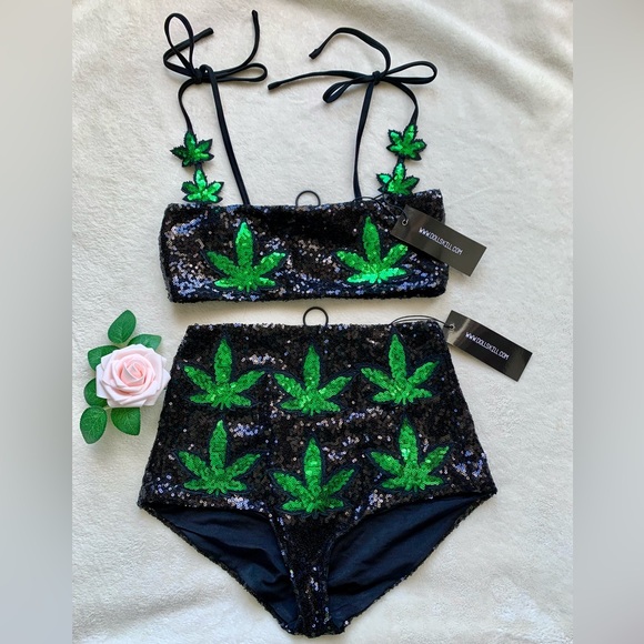 Dolls Kill Club Exx See Me Rollin’ Sequin Top and Shorts Set - Picture 9 of 17